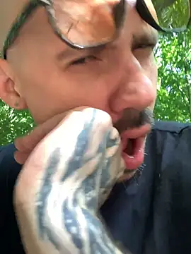 AssHunter4k online show from June 27, 1:39 pm