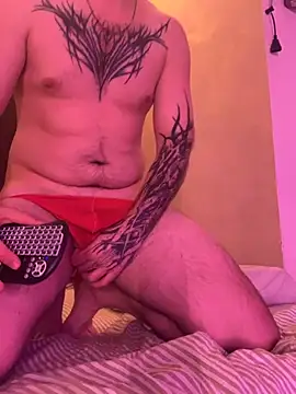 AssHunter4k online show from July 28, 7:15 pm