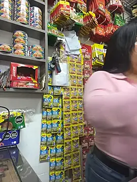 Snapshot of Miia_Jazmin chatting on November 16, 1:06 pm Miia Jazmin online show from November 16, 1:06 pm