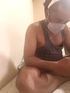 Snapshot of Raziv_komal143 chatting on January 31, 3:52 am Raziv komal143 online show from January 31, 3:52 am