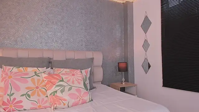 ah mara  online show from September 26, 11:36 am