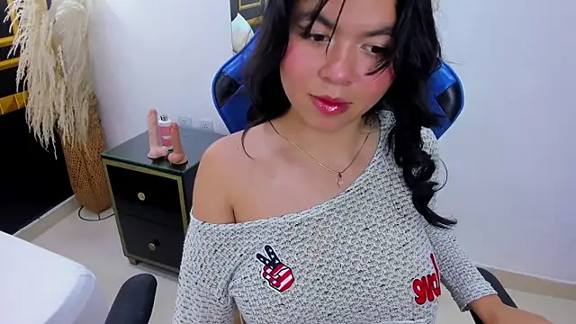 adarna13  online show from November 24, 8:08 pm