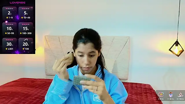 Snapshot of Connie_Bell chatting on February 4, 1:06 pm Connie Bell online show from February 4, 1:06 pm