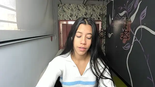 Snapshot of Connie_Bell chatting on February 21, 12:39 pm Connie Bell online show from February 21, 12:39 pm