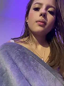 Snapshot of Sofia18_pinkk chatting on March 2, 9:10 am Sofia18 pinkk online show from March 2, 9:10 am