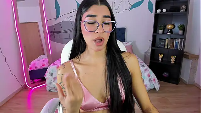 Dana Paula online show from December 16, 11:26 am