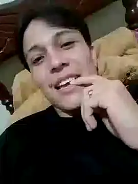 Snapshot of lukteu chatting on January 19, 8:41 pm lukteu online show from January 19, 8:41 pm