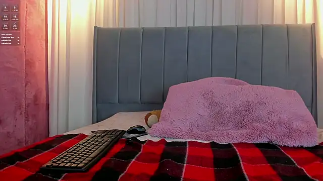 camilapersy online show from February 10, 3:53 pm