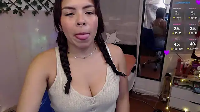 cute bunny95 online show from October 9, 11:52 am