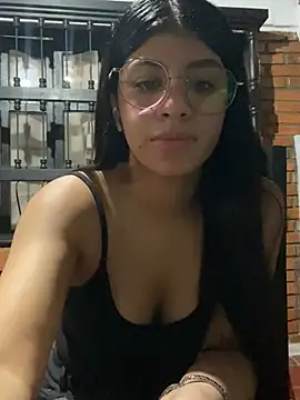 Snapshot of AmandaBrooks_18 chatting on March 16, 3:14 am AmandaBrooks 18 online show from March 16, 3:14 am