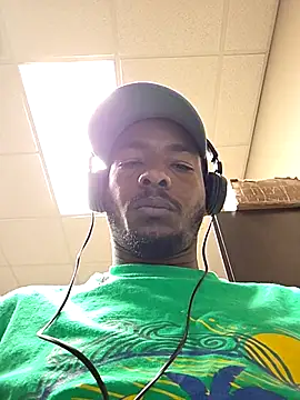 Snapshot of Perritoartemiza chatting on April 15, 3:19 pm Perritoartemiza online show from April 15, 3:19 pm