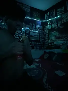 Snapshot of Blade_Ryder666 chatting on March 14, 6:41 am Blade Ryder666 online show from March 14, 6:41 am