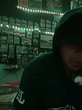 Snapshot of Blade_Ryder666 chatting on March 18, 7:55 am Blade Ryder666 online show from March 18, 7:55 am