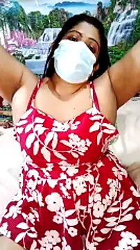 Snapshot of Lovely_WINDI chatting on January 18, 5:26 pm Lovely WINDI online show from January 18, 5:26 pm