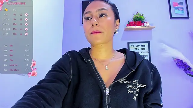 Snapshot of kataleya_amaya chatting on November 27, 1:07 am kataleya amaya online show from November 27, 1:07 am