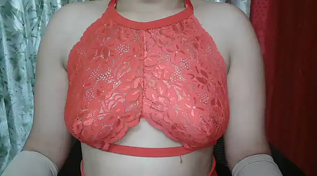 Snapshot of Heavenly_Gurl chatting on March 17, 10:49 am Heavenly Gurl online show from March 17, 10:49 am