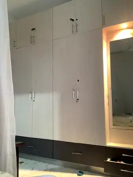 Snapshot of madell chatting on October 31, 2:34 am madell online show from October 31, 2:34 am