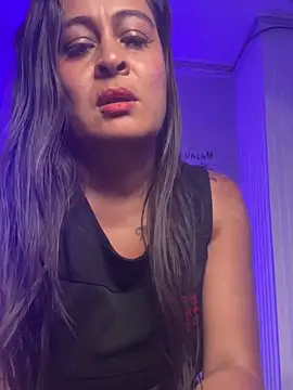 Lili  taylor online show from March 13, 11:05 pm