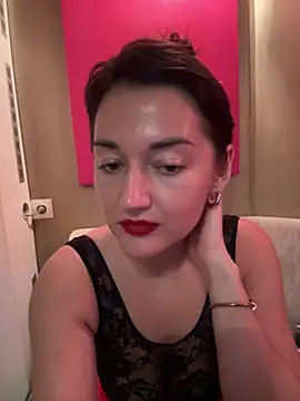 sweetflowers69 online show from March 22, 10:48 pm