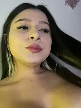 Snapshot of _Amber_Brown chatting on October 22, 10:31 pm Amber Brown online show from October 22, 10:31 pm