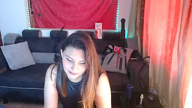 sachaclinford online show from October 11, 6:28 pm