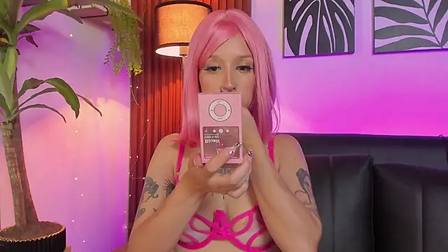 Georgina caruso online show from February 7, 11:52 pm