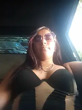 Snapshot of Stephanie69ryanhot chatting on June 20, 1:36 pm Stephanie69ryanhot online show from June 20, 1:36 pm