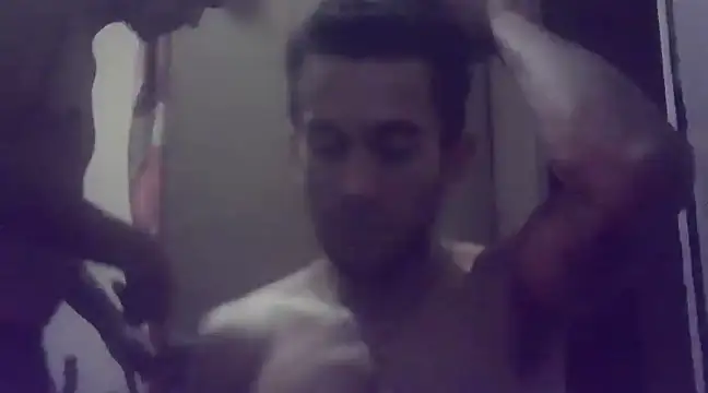 Snapshot of EstebanAkyLu chatting on January 17, 3:12 am EstebanAkyLu online show from January 17, 3:12 am