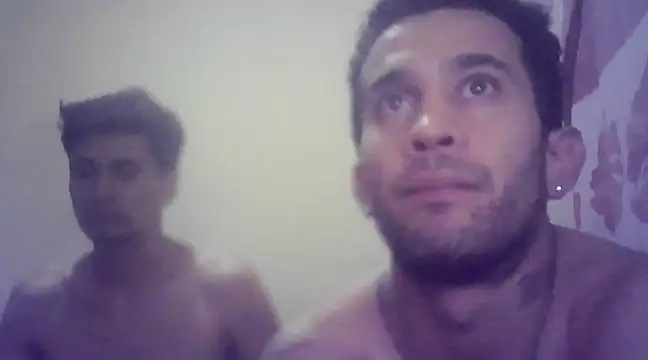 Snapshot of EstebanAkyLu chatting on January 17, 7:51 am EstebanAkyLu online show from January 17, 7:51 am