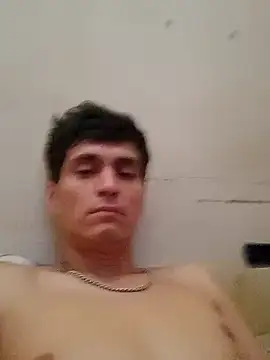 Snapshot of EstebanAkyLu chatting on February 3, 5:56 pm EstebanAkyLu online show from February 3, 5:56 pm