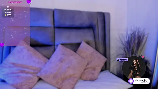 Snapshot of DannaJhonson1 chatting on November 6, 7:48 pm DannaJhonson1 online show from November 6, 7:48 pm