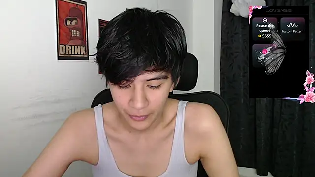 Snapshot of Dha_lia0 chatting on October 5, 10:40 pm Dha lia0 online show from October 5, 10:40 pm