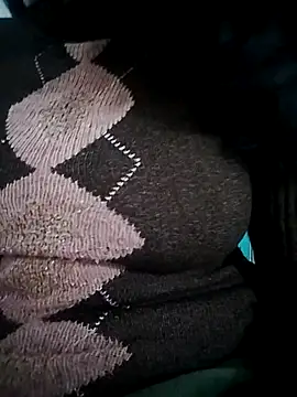 Snapshot of tasty_Chocobaar chatting on November 20, 7:52 am tasty Chocobaar online show from November 20, 7:52 am