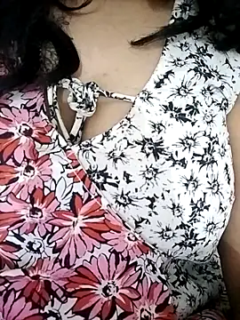 Snapshot of tasty_Chocobaar chatting on November 22, 6:29 pm tasty Chocobaar online show from November 22, 6:29 pm