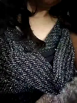 Snapshot of tasty_Chocobaar chatting on November 24, 7:35 pm tasty Chocobaar online show from November 24, 7:35 pm