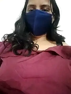 Snapshot of tasty_Chocobaar chatting on November 29, 7:44 am tasty Chocobaar online show from November 29, 7:44 am