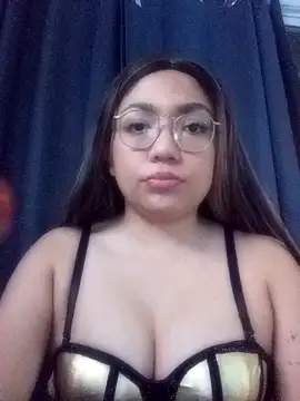criscrispdv online show from May 2, 12:37 am