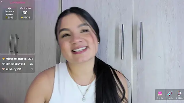 ValeriaOrtega online show from January 28, 6:07 pm