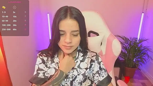 Snapshot of Nicole_Foxx_ chatting on May 19, 3:40 pm Nicole Foxx online show from May 19, 3:40 pm