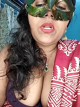 Snapshot of hevensex143 chatting on May 30, 7:55 pm hevensex143 online show from May 30, 7:55 pm