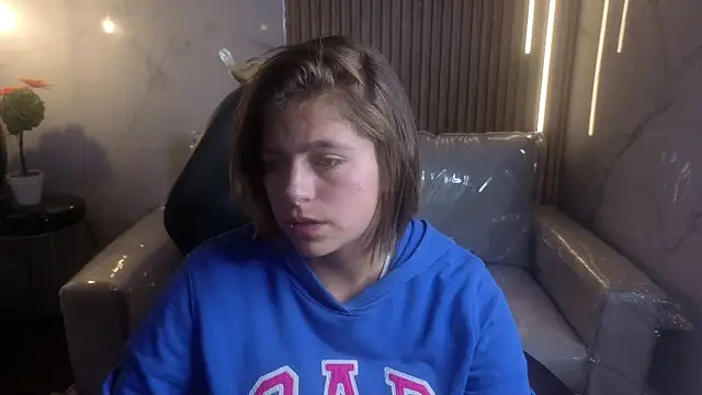 Kitten Cam online show from May 10, 4:28 am