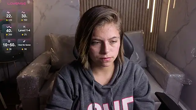 Kitten Cam online show from May 12, 4:53 am