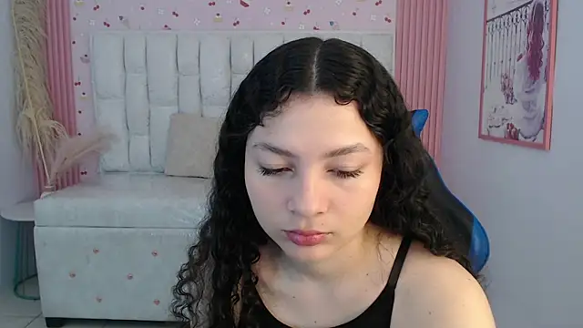 Snapshot of shalon_diaz_s chatting on November 21, 1:43 pm shalon diaz s online show from November 21, 1:43 pm