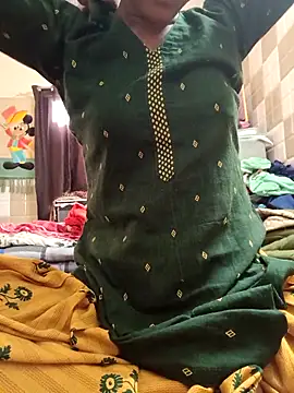 Snapshot of chocobbsimarn chatting on March 13, 10:57 am chocobbsimarn online show from March 13, 10:57 am