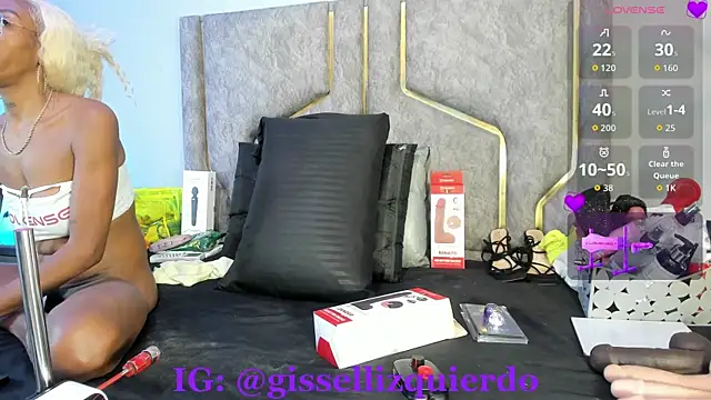 Liincostelloo online show from May 26, 3:57 am