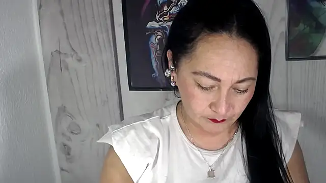 JULIANAWET69 online show from November 21, 4:33 am