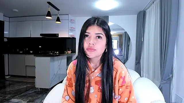 Snapshot of 1lubonnie chatting on March 4, 1:34 am 1lubonnie online show from March 4, 1:34 am