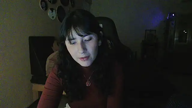 Snapshot of GinnyDelice chatting on October 30, 1:18 am GinnyDelice online show from October 30, 1:18 am
