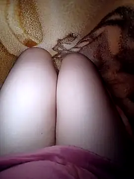 Snapshot of Ayochaa chatting on February 22, 9:37 pm Ayochaa online show from February 22, 9:37 pm