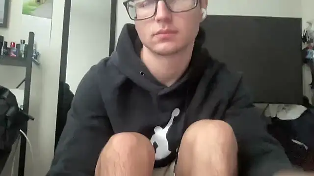 ryan 28747 online show from December 3, 8:18 pm